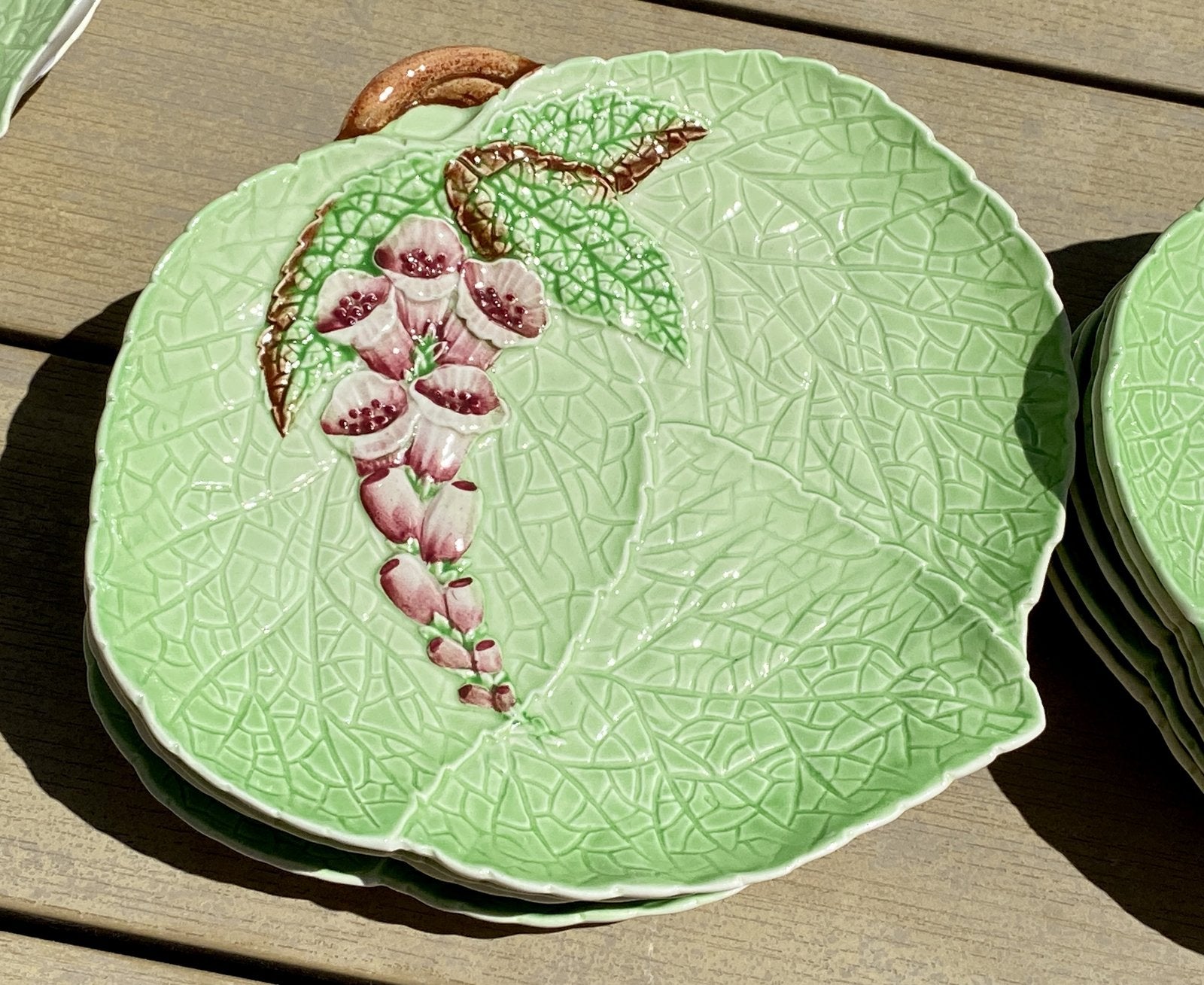 Schaaltje - CarltonWare - décor FOXGLOVE (ook wel 'Saladware' genoemd) - blindmerk 1904/6