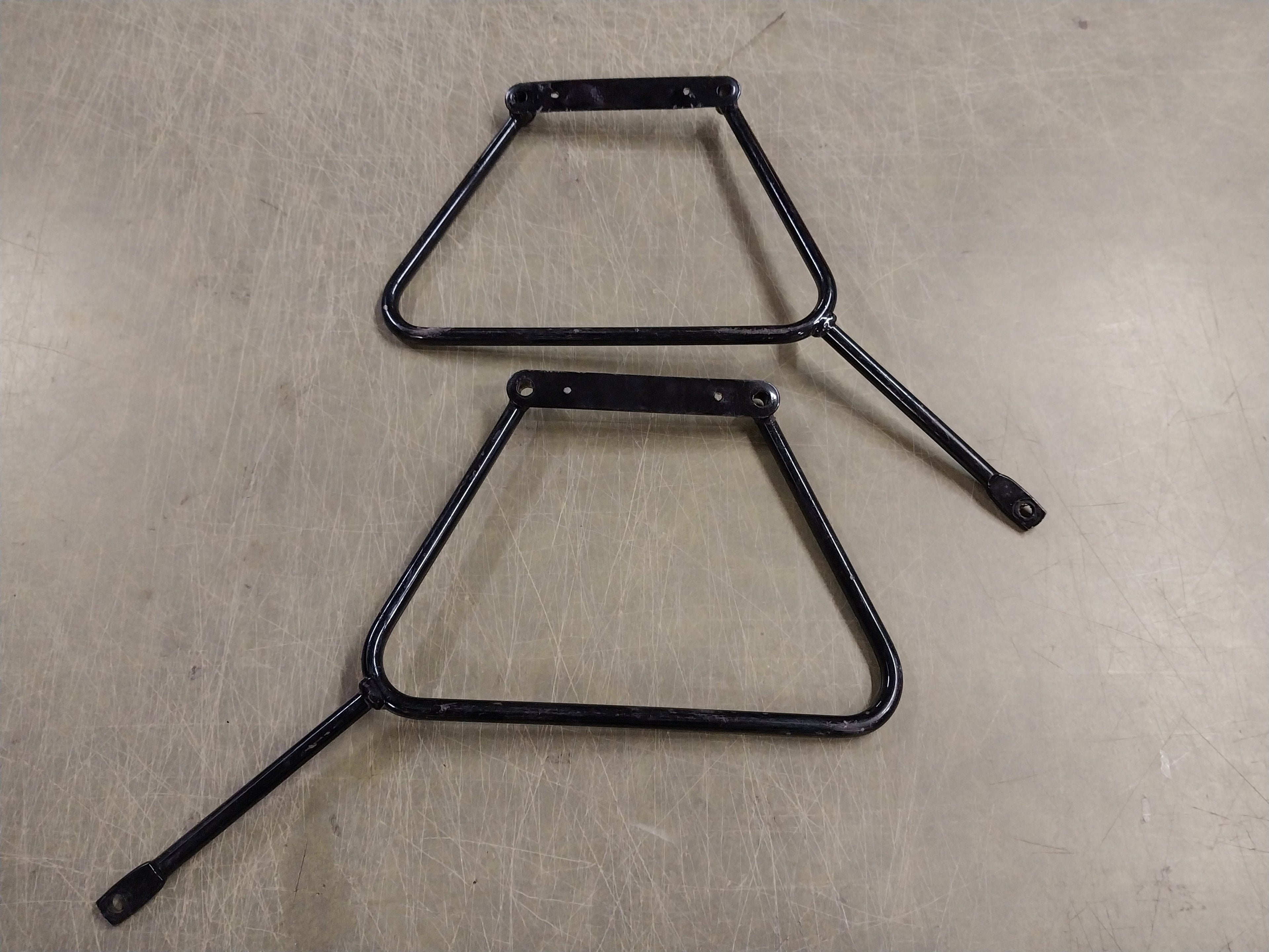 OEM Harley Bolt on Saddlebags Mounts Supports Brackets Heritage Softail 00^ FLST
