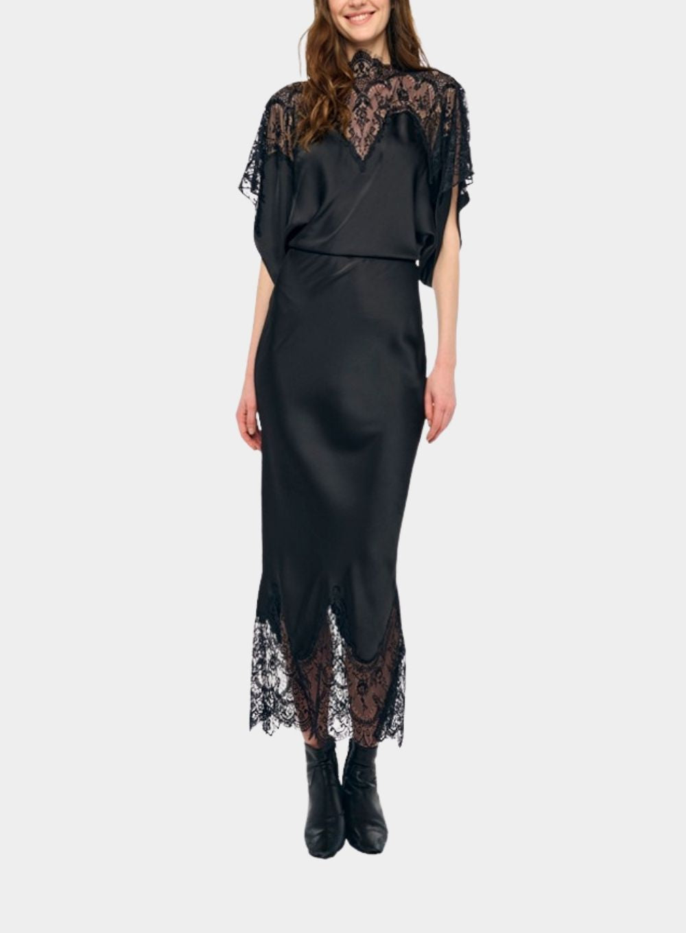 NORMA KAMALI | Reverse Obie Midcalf Dress with Lace