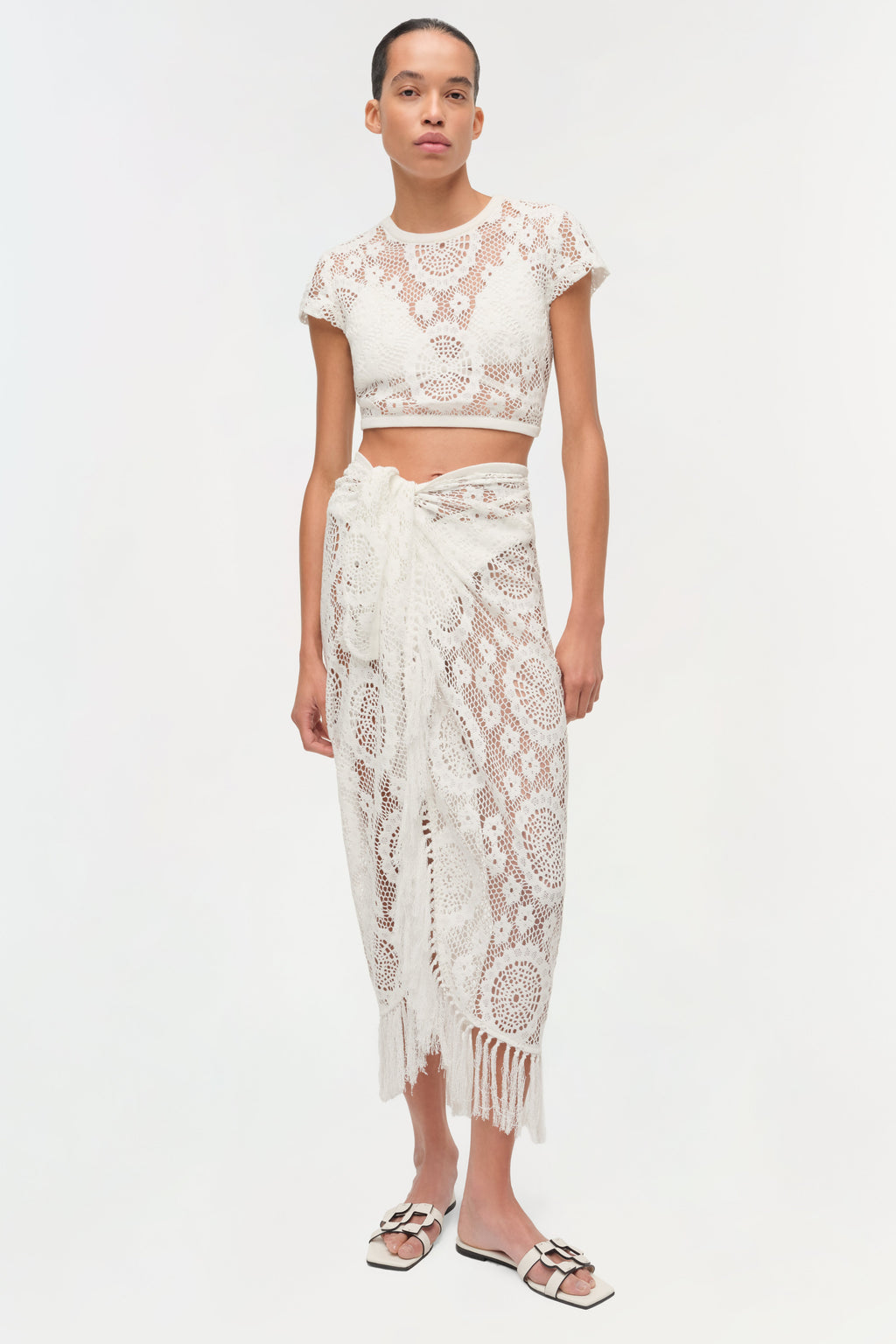 Thyri Fringe Trim Lace Parreo