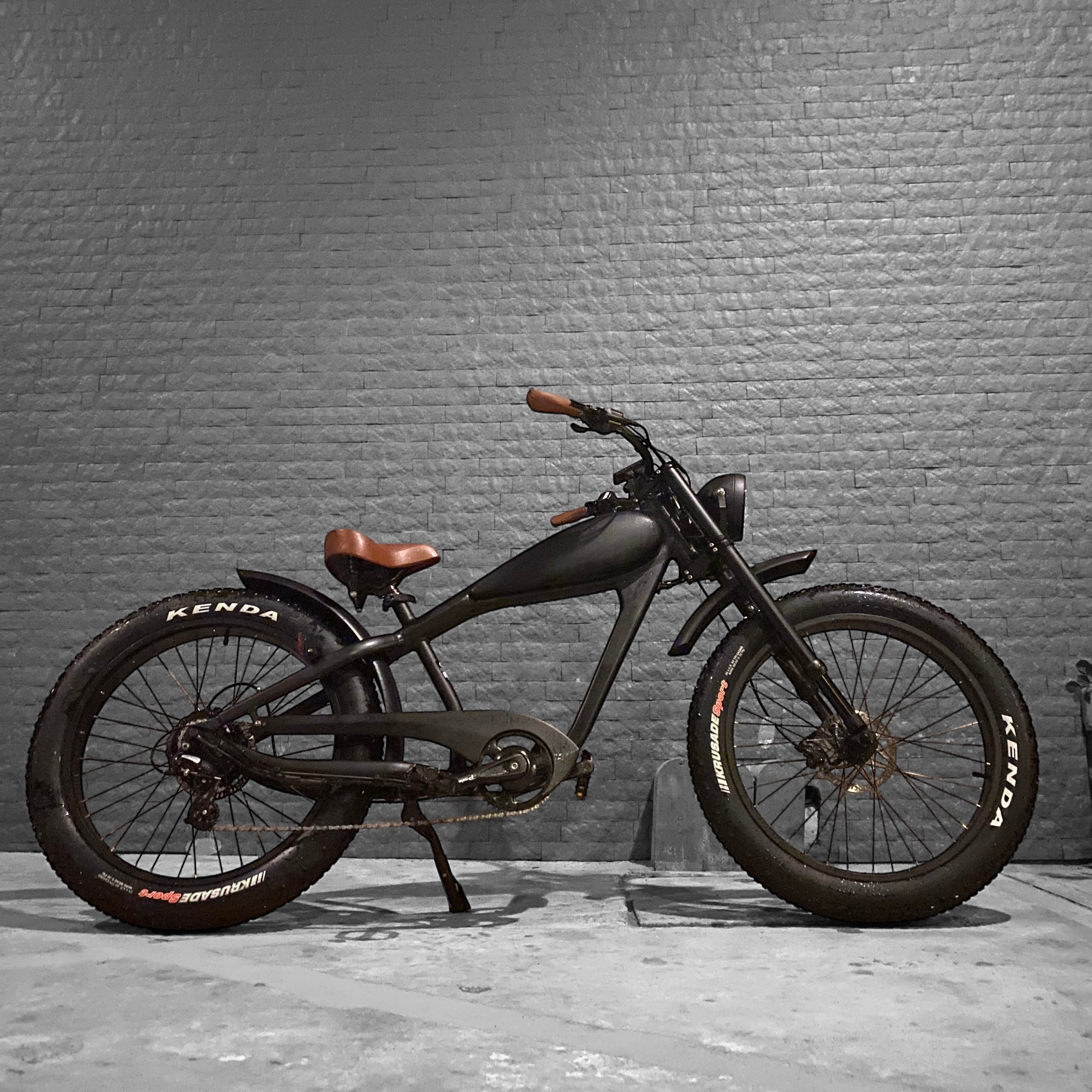NEW: Cooler King 1500S eBike - 52v, Retro Style Electric Bike