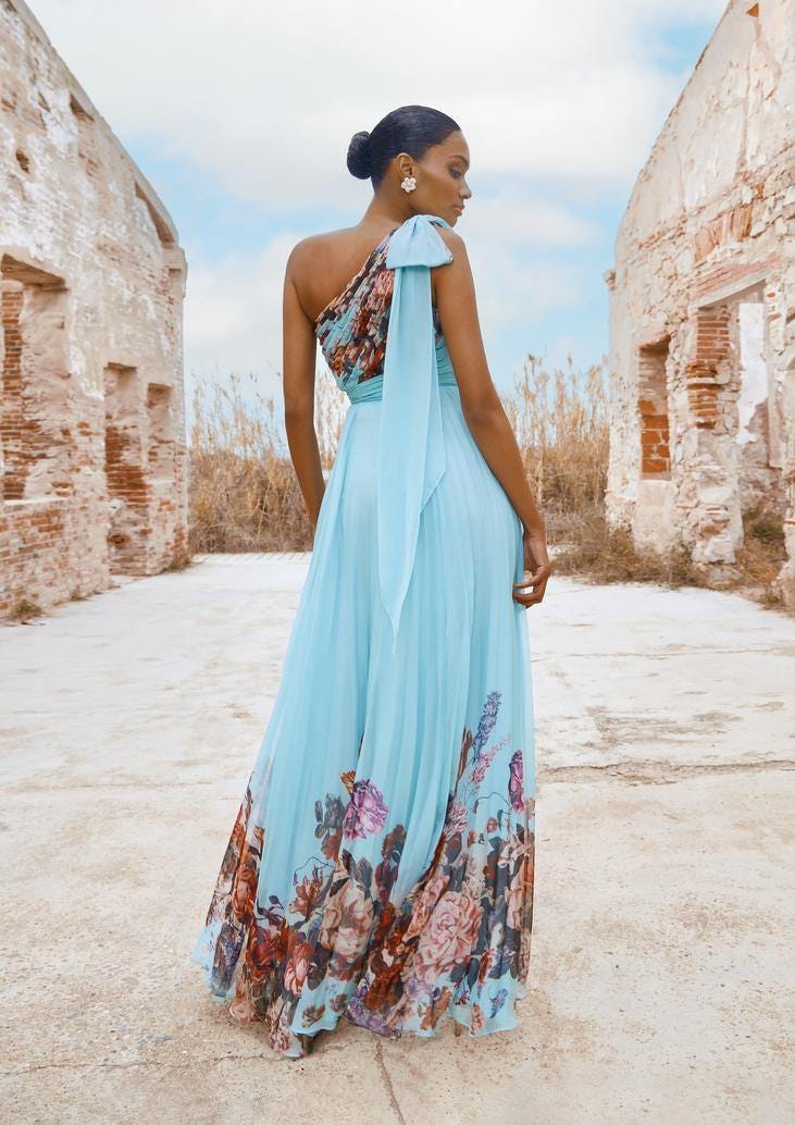 What To Wear To An Autumn Wedding As A Guest